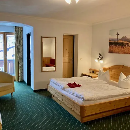 Metzgerwirt Hotel 4*